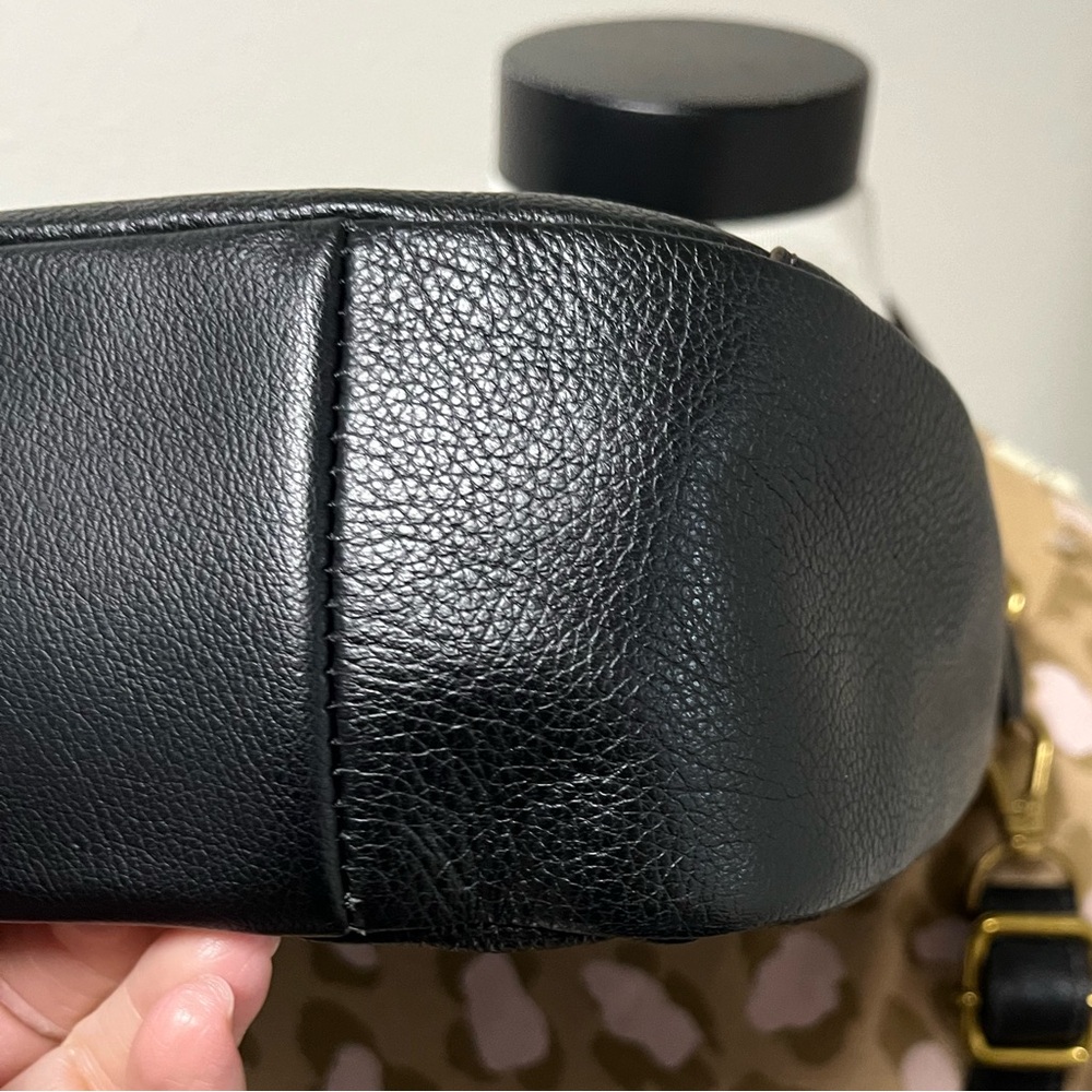 Fossil Black Leather Cross body Bag Purse - Picture 4 of 16